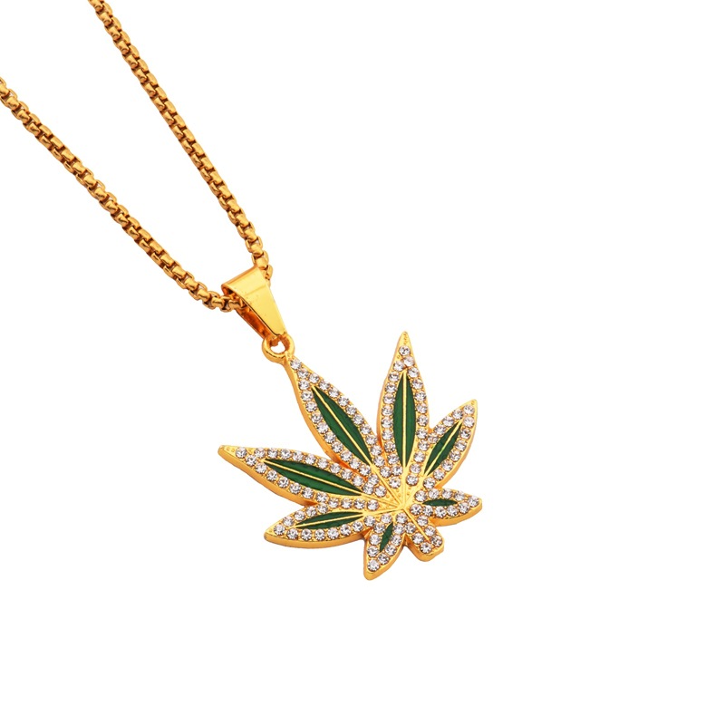 Rhinestone Weed Pendant Neckla - Dry Herb Vaping Accessories recension och pris